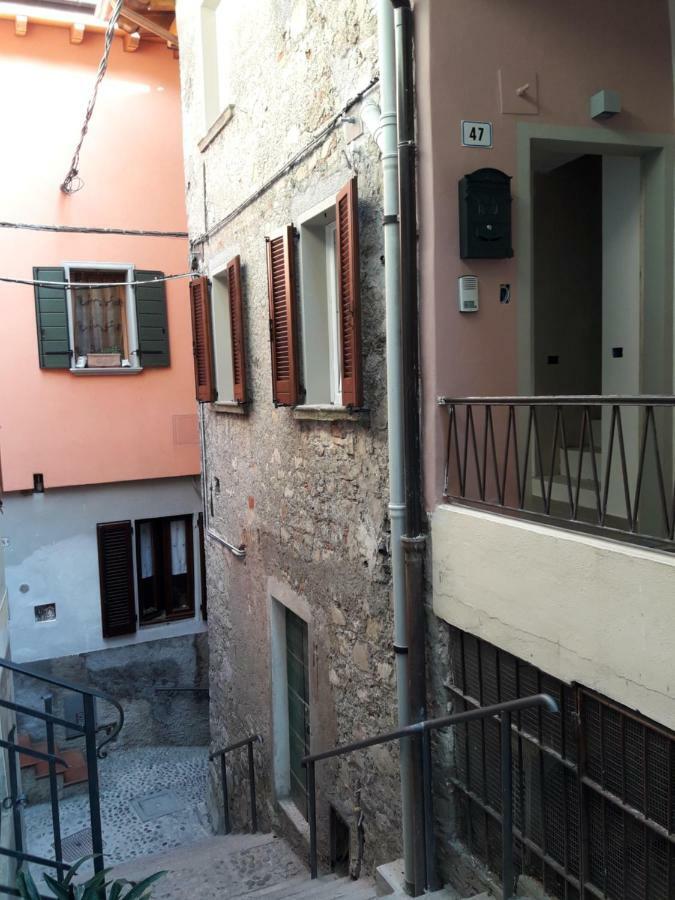 Casadina Villa Monte Isola Exterior photo